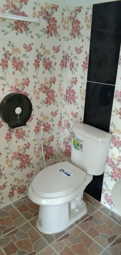 Bathroom, Cessna Park Resort and Hotel, Nong Rua
