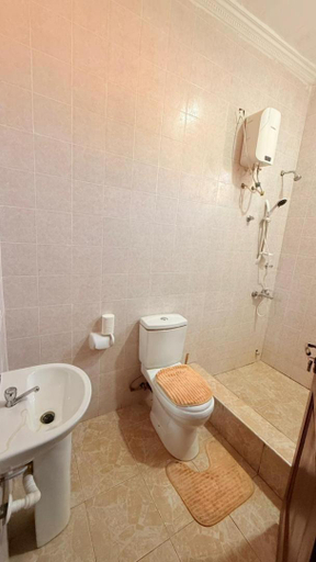 Bathroom, RAGANT HOTEL, Cape Coast