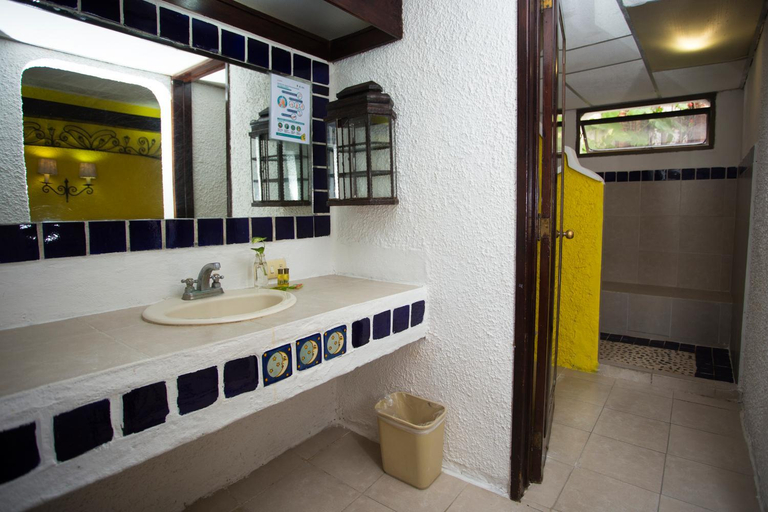 Bathroom 4, Hotel Xbalamque Resort & Spa, Isla Mujeres