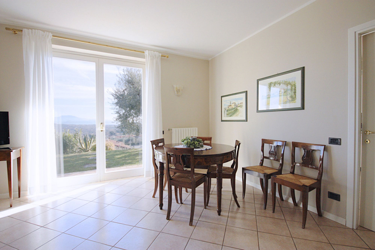 Room 4, Villa Jole in Polpenazze del Garda, Brescia