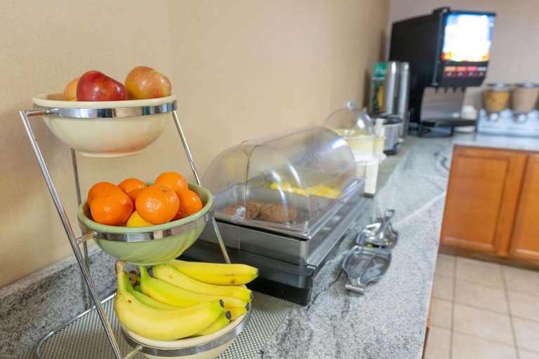 Food & Drinks 5, Quality Inn Havre, Hill