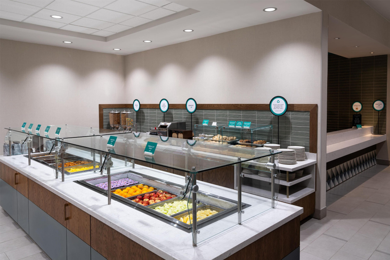 Food & Drinks 5, Embassy Suites Lincoln, Lancaster