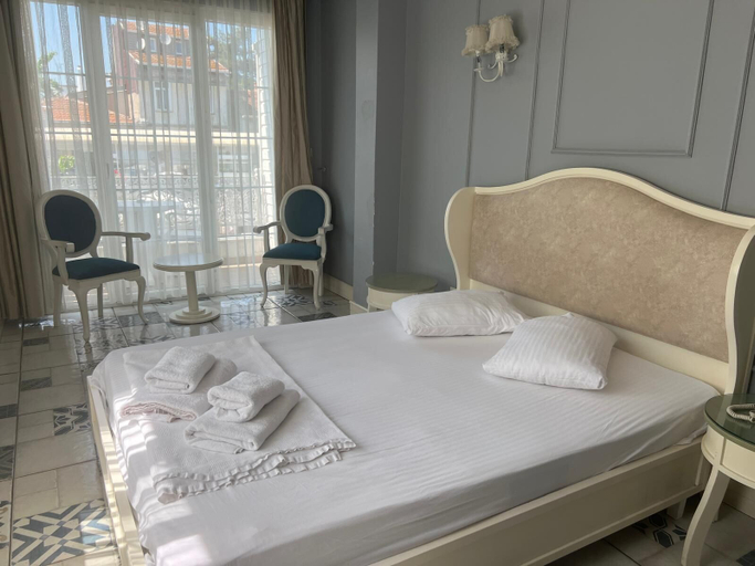 Bedroom 5, Buyukada Cankaya Hotel, Adalar