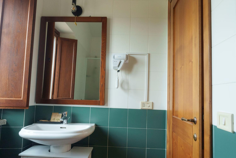 Bathroom 3, Relais di campagna la polledrara, Frosinone
