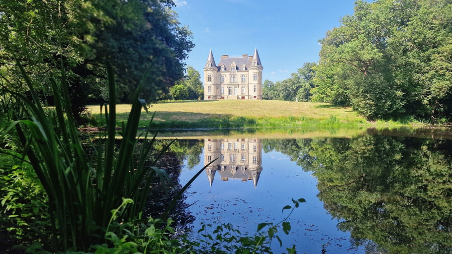 Exterior & Views, Coin de Paix - Château de Launay, Morbihan