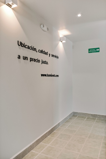 Others 3, Wenceslao By Homirent, Querétaro