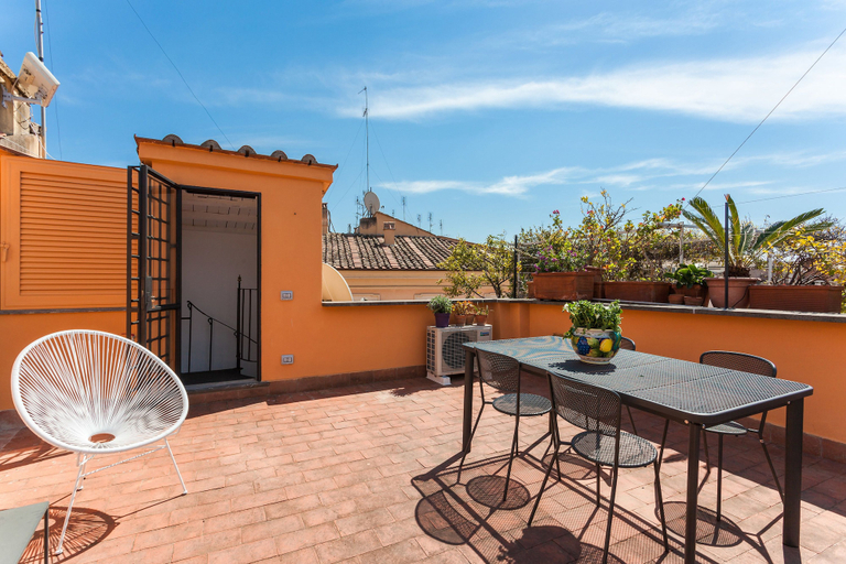 Others 4, Rome as you feel - Baullari with Terrace, Roma