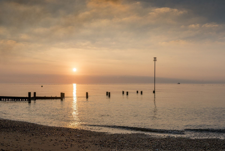 Beach 5, 8 Guests - Swimming Pool - 1min to the Beach, Cambridgeshire