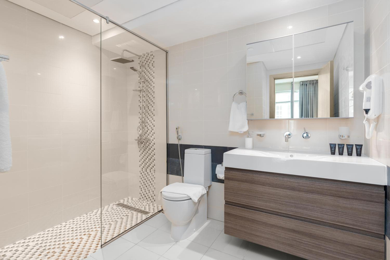 Bathroom, Vacay Lettings - Lofts Apartments, Dubai