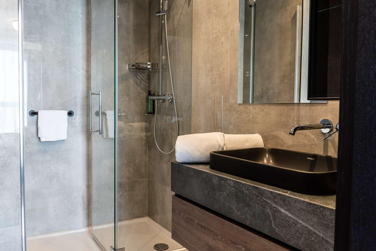 Bathroom 4, Focus Hotel Premium Warszawa, Warsaw