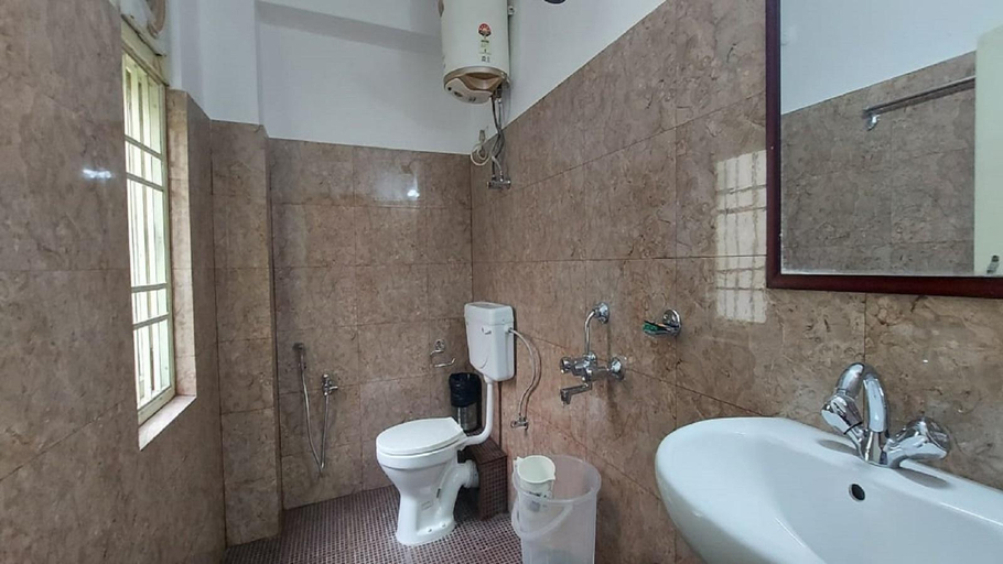 Bathroom 4, Hotel Sagorika, East Sikkim