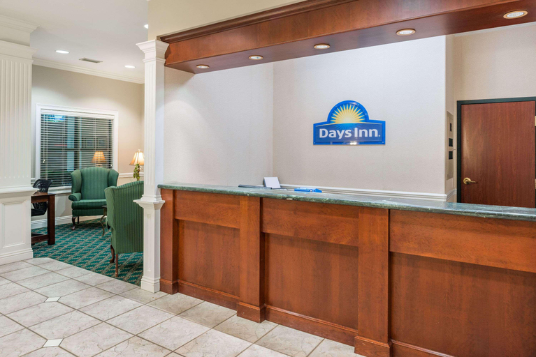 Public Area 2, Days Inn By Wyndham Paducah, McCracken