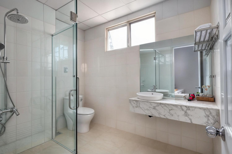 Bathroom 5, CCT HOTEL, Nha Trang