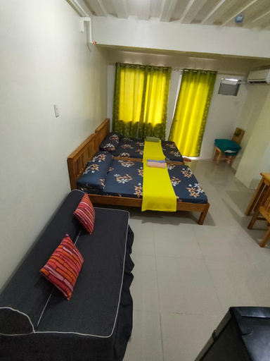 Others 5, Mhavic family room ,group friend good for 6 guest, Parañaque