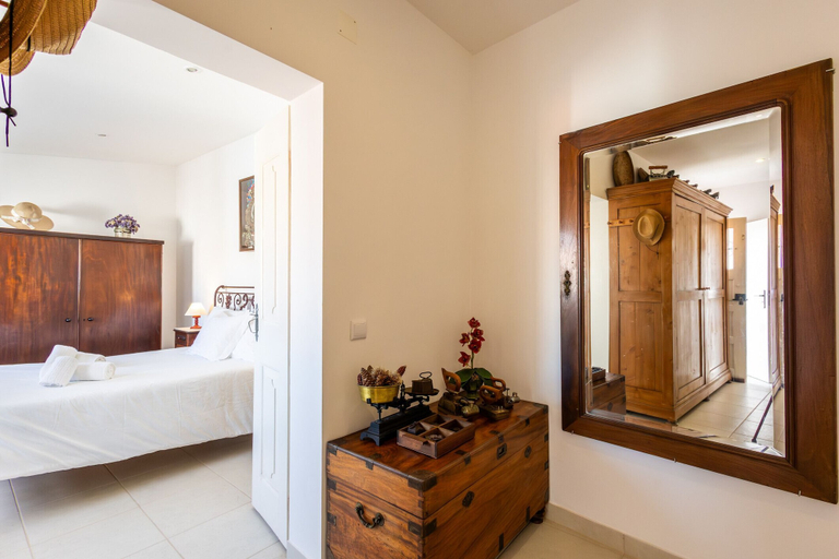 Room 5, Casa do Pisco in S o Martinho do Porto, Alcobaça
