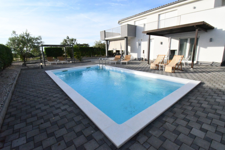 Others 5, Luxury Escape With Swimming Pool & Modern Design, Sukošan