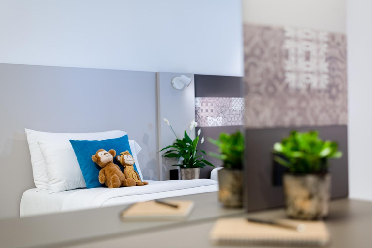 Bedroom 3, Bayview Hotel & Apartments