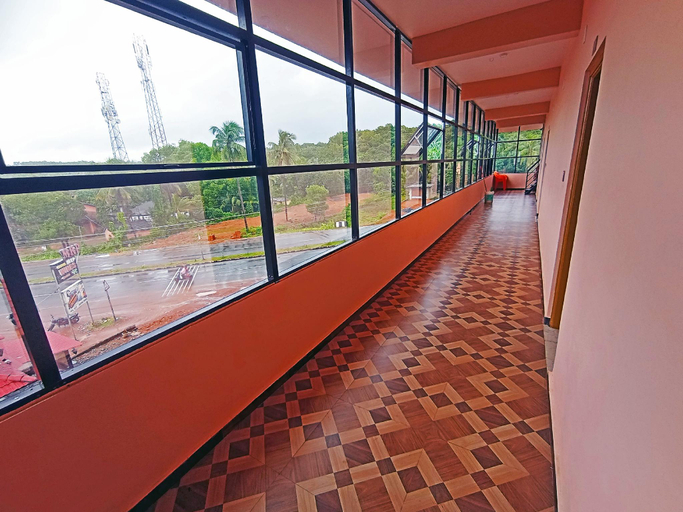 Others 3, Chinnu Lodge, Uttara Kannada