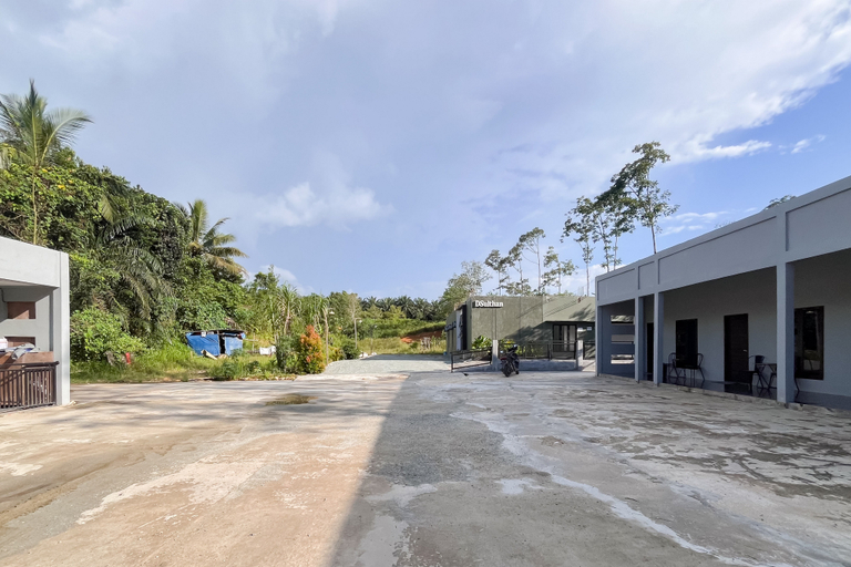 Exterior & Views 4, Urbanview DSulthan Guest House Syariah IKN, North Penajam Paser