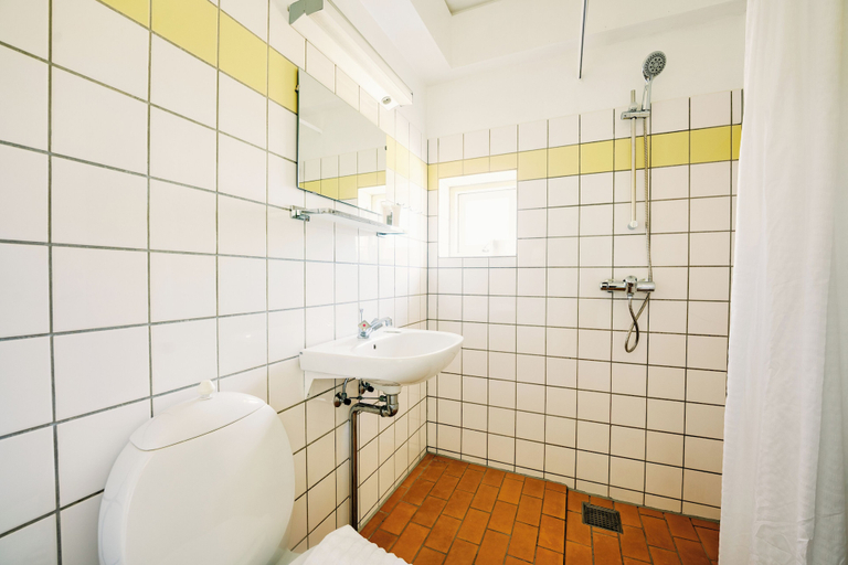 Bathroom 5, Hotel Hvide Klit, Frederikshavn