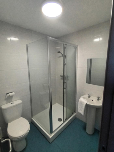 Bathroom 3, The Saltley Inn, Birmingham
