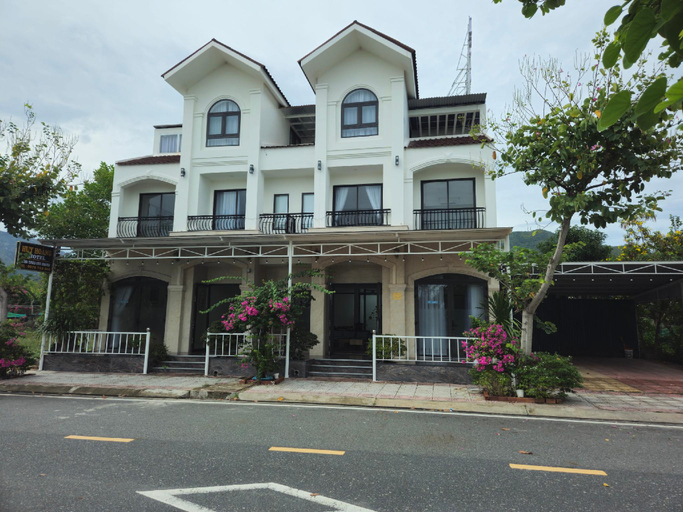 Others 2, HUY HOANG HOTEL, Cam Lâm