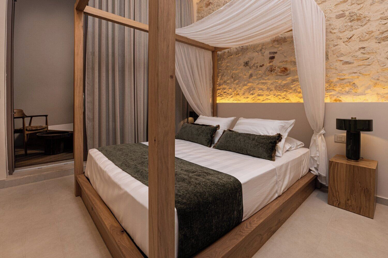 Bedroom 4, Madonna del Mare City Hotel, Crete