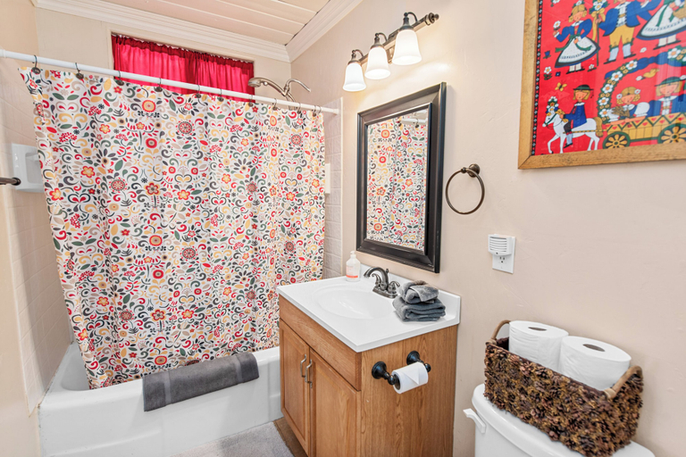 Bathroom, Norske Nook, San Bernardino
