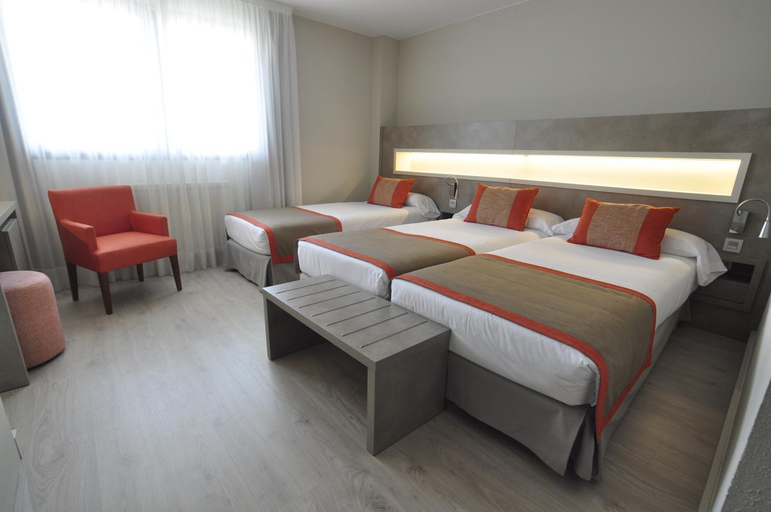Bedroom 3, Hotel & Spa Real Jaca, Huesca