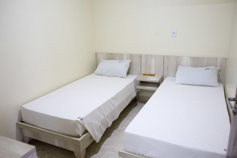 Bedroom 3, Infinity Hotel, Goiania