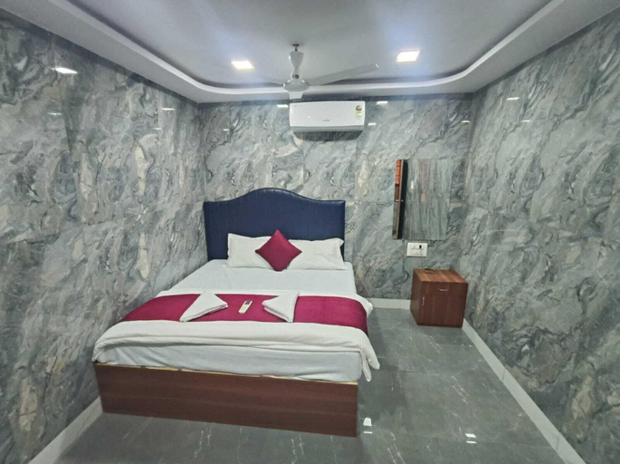 Bedroom 3, hotel SR residency, Mumbai Suburban