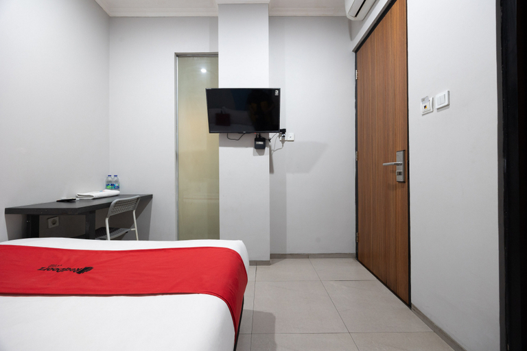 Bedroom 13