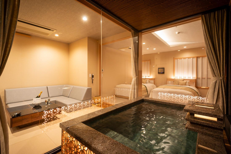 Bathroom 4, Hakone Kamon, Hakone