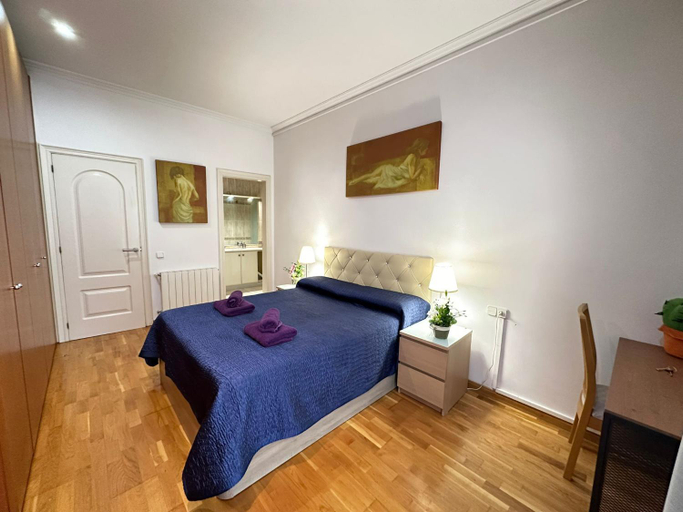 Bedroom 3, Calabria rooms, Barcelona