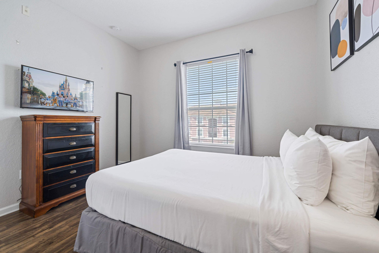 Bedroom 3, 4816 Cayview Avenue #407, Orange