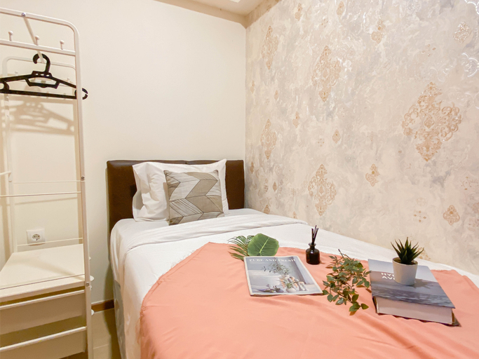Others 2, Earthtone 2BR at Meikarta Apartment By Travelio, Cikarang