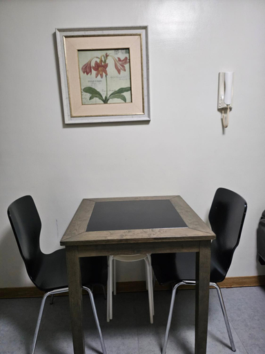 Others 5, Sobere Unit, Parañaque