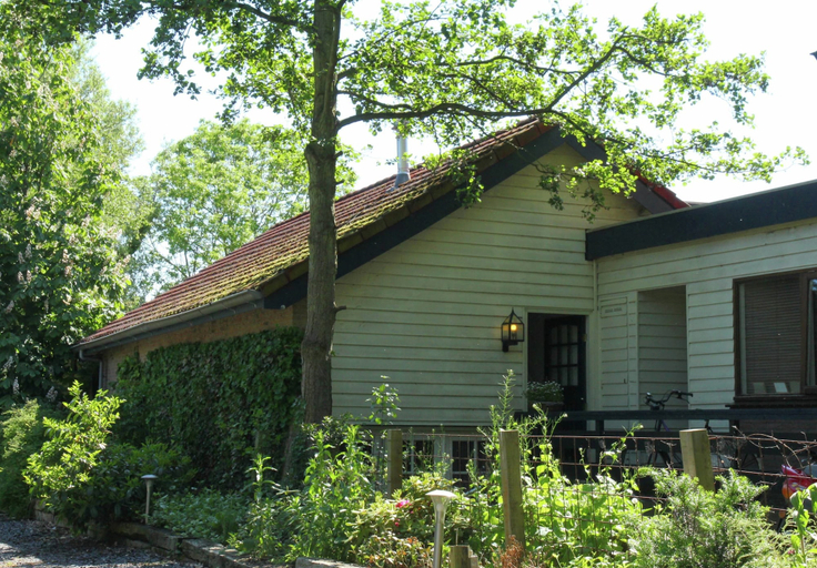 Exterior 5, Cozy Cottage in Bergen With Terrace, Bergen