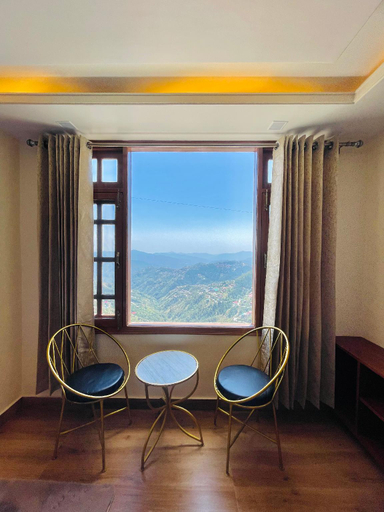 Bedroom 2, AAMMK Homes., Shimla
