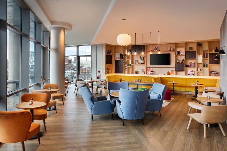 Food & Drinks 5, Leonardo Hotel Liverpool, Sefton