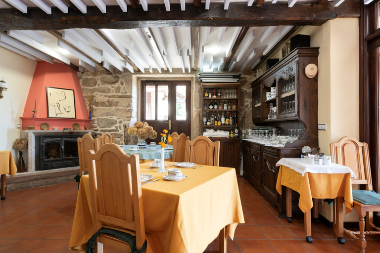 Food & Drinks 2, 3 Cabras Perdidas, Pontevedra