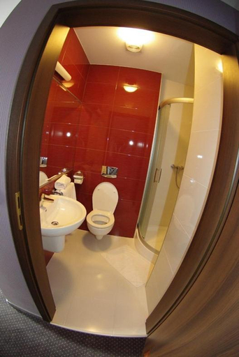 Bathroom 4, Hotel Pod Z Cot O Koron O, Ople