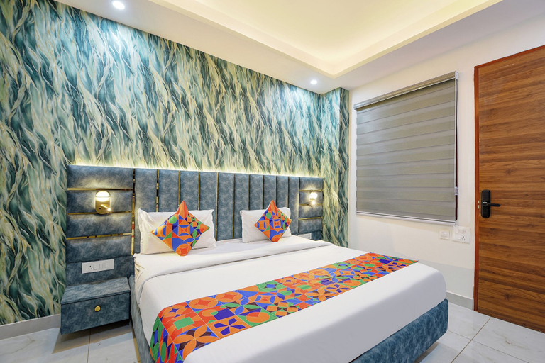 Bedroom 2, Fabhotel Sk Residency, Gurgaon