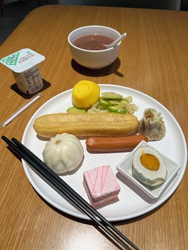 Food & Drinks 5, Full Season Hotel - PVG, Shanghai