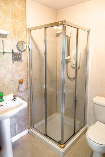 Bathroom, Dunfallandy House Hotel, Perthshire and Kinross