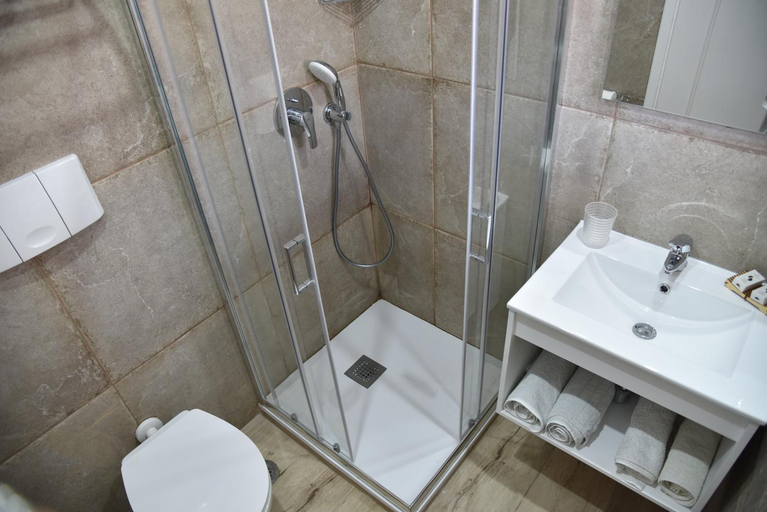 Bathroom 3, Boutique Hotel Tilos Mare, South Aegean