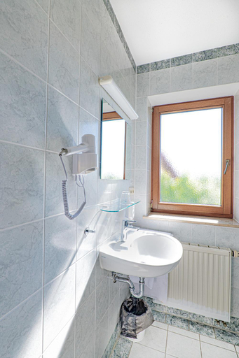 Bathroom 3, Landhotel Kirchberg, Schwäbisch Hall