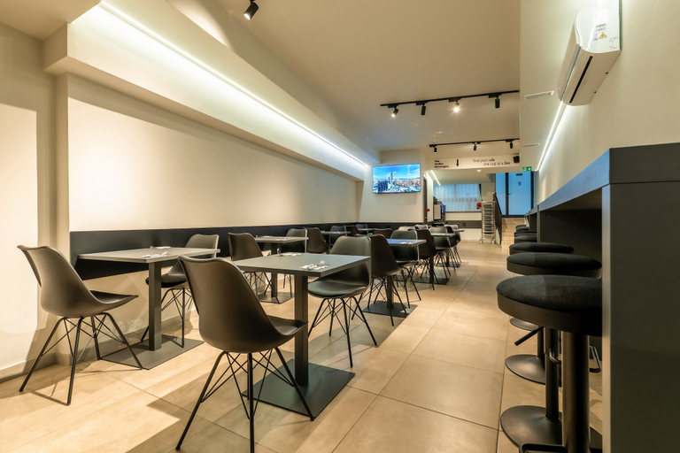 Food & Drinks 5, Onyx Hotel, St Julian's