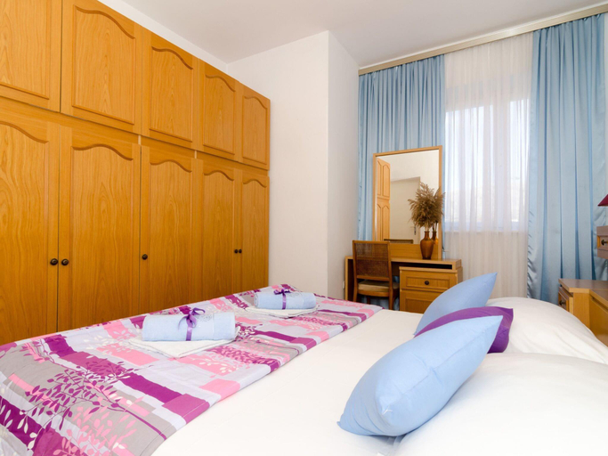 Bedroom 2, Apartment Red Orange - Two-Bedroom Apartment with Terrace, Dubrovnik