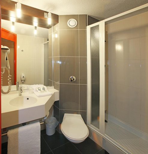 Bathroom 3, Hotel Inn Design Poitiers Sud (Ex Kyriad), Vienne